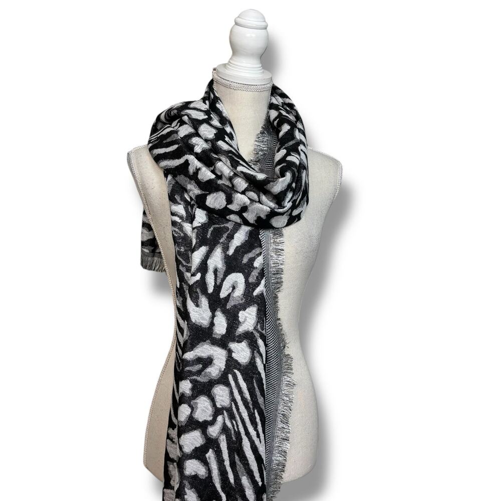 INC Black & White Animal Print Rectangle Scarf with Metallic Silver Thread NWT